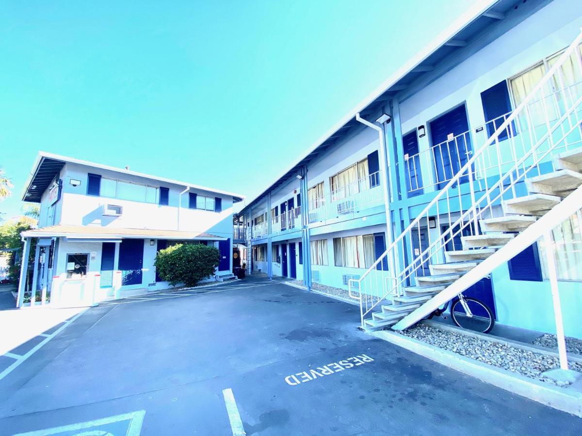 Valley Motel Concord Exterior foto